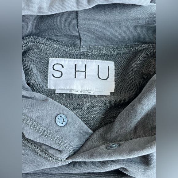 Shu hoodie size S oversized - Picture 2 of 6